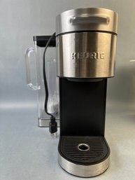 Keurig Model K920 Coffee Maker.
