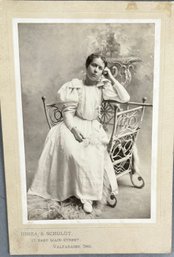 Cabinet Card Photo, Valparaiso, Ind. Hinea & Schuldt