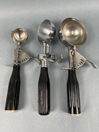 3 Vintage Hamilton Beach Scoops.