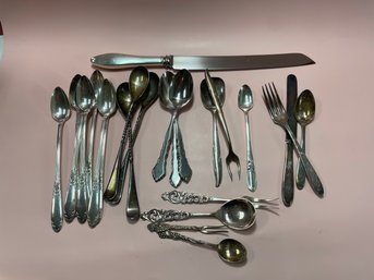 Mixed Lot Of 25 Silver Plate And Stainless Flatware Pieces
