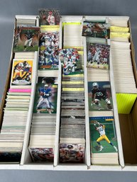 Vintage NFL Cards Mix Lot
