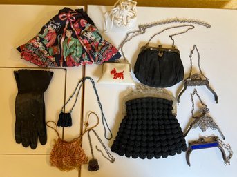 Vintage Handbags And Accessories