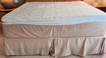 King Size Tempur-pedic Mattress Box Spring And Mattress Topper.