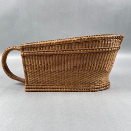 Vintage Wine Pouring Basket