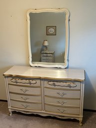 Vintage French Provicial Dresser With Mirror *LOCAL PICKUP ONLY - NO SHIPPING*