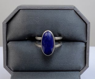 Sterling Silver With Oval Blue Stone - Sz. 6.25