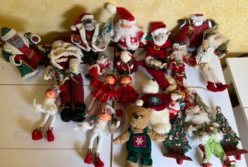 Mixed Lot Of Santa Dolls Including Annalee And Mark Roberts.