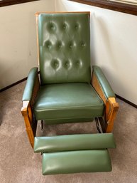 Vintage Recliner Chair *LOCAL PICKUP ONLY - NO SHIPPING*