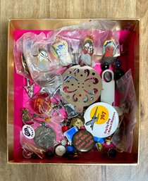 Box Of Jewelry Broken Bits And Bobbles *LOCAL PICKUP ONLY - NO SHIPPING*