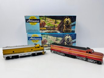 2 Athearn Trains In Minature, Alco PA1 Diesel Southern Pacific And F7A Dummy Rio Grande.