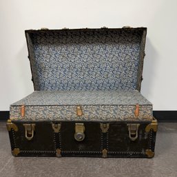 Vintage Steamer Trunk- Local Pick Up