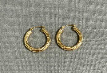 14K Yellow Gold Twist Round Pierced Loop Earrings