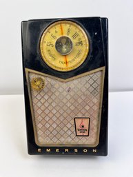 Vintage Emerson 888 Pioneer Nevabreak Pocket Radio.