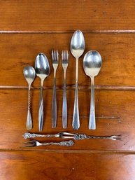 Mixed Lot Of 9 Vintage Specialty Serving Spoons And Forks