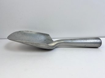 Vintage Aluminum Ice Scoop.