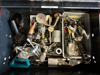Drawer Of Misc Tools *Local Pick-up Only*