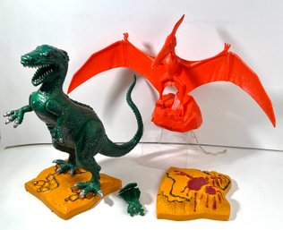 Vintage Aurora Allosaurus & Pteranodon Model Kit Built Up Display Collectibles *LOCAL PICK UP ONLY*