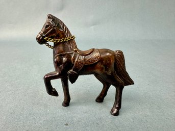 Very Small Metal Horse With Chain Rein