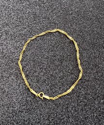 14k Yellow Gold Twist Bracelet - 7