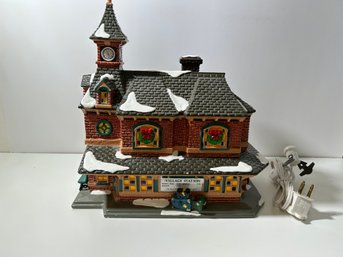 Snow Village Department 56 Village Station *Local Pick Up Only*