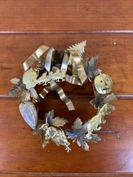 Small Brass Tone Metal Holiday Wreath