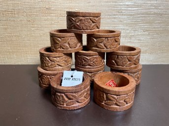 Set Of 11 Carved Wood Napkin Rings - IEH India  *LOCAL PICKUP ONLY - NO SHIPPING*