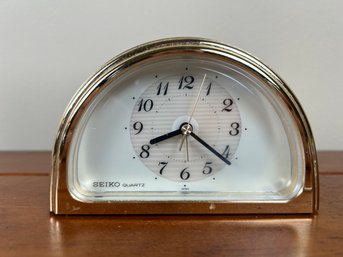 Vintage Seiko Quartz Table Top Clock - Battery Operated