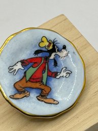 Goofy Pin By Crown Staffordshire