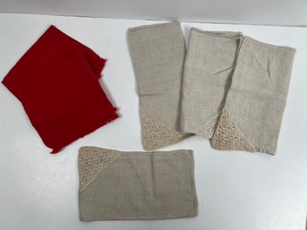 2 Red And 4 Beige  Linen Napkins.