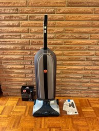 Hoover Wind Tunnel Vacuum With Extra Bags  **Local Pickup Only**