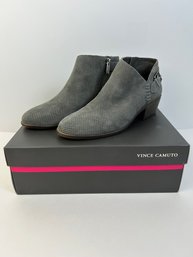 Vince Camuto Parveen Grey Stone Suede Shoes *Local Pick Up Only*