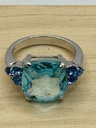 Silver Tone Ring With Large Blue Stone - Size 6.25