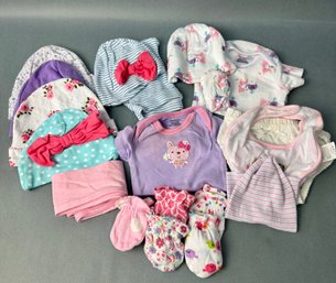 Lot Of Baby Clothes  0 To 3 Months- Gerber And Mini Me
