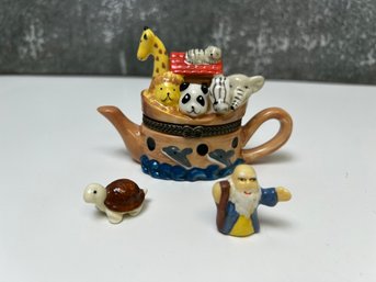 Vintage Small Noahs Ark Ceramic Trinket Box