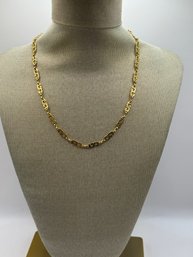 Gold Tone Patterned Necklace
