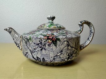 Royal Doulton Tea Pot *Local Pick-Up Only*