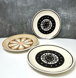 Retro Stoneware Dinner & Serving Plates *Local Pick Up Only*