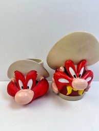 2 Warner Bros. 1995 Yosemite Sam Plastic Drinking Mugs.