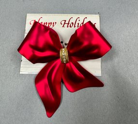Red Metal Holiday Pin