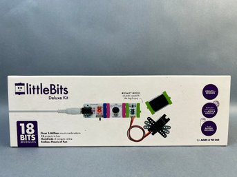Little Bits Deluxe Circuit Kit Ages 8.