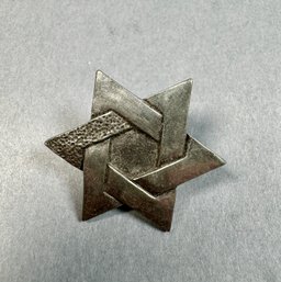 Silver Tone Pin  From Canada -  Broken Length On Pin
