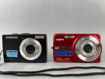 2 Vintage Digital Cameras Samsung And Sanyo.