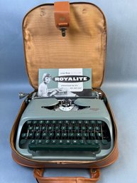 Vintage Royalite Portable Typewriter Made In Holland.