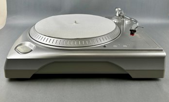 Ion !TTUSB Turntable