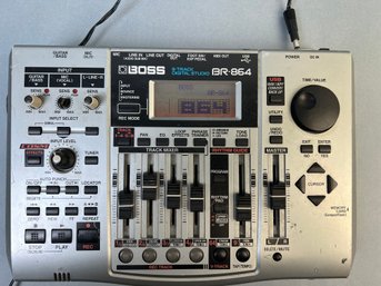 Boss 8 Track Digital Studio BR-864.