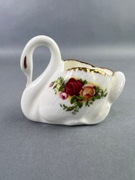 Old Country Rose Bone China Swan  Made In England 1962