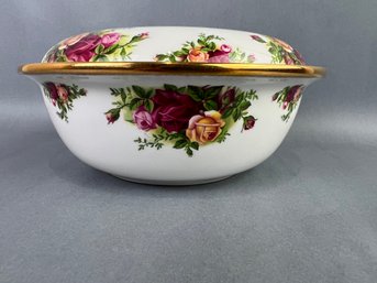Old Country Rose Bone China England 1962 Covered Serving Dish