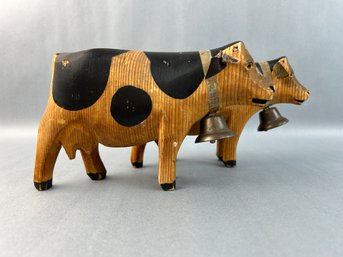 Folk Art Pair Of Wood Carved Cows