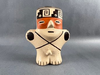 Small Peruvian Cuchimiloco Figurine