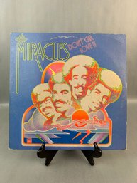 The Miracles Dont Cha Love It  Vinyl Record